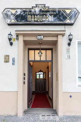 Eine Fassade oder ein Eingang zu Ferienwohnungen Marquardt