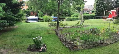 Ein Garten an der Unterkunft Ferienwohnung An der Fangschleuse