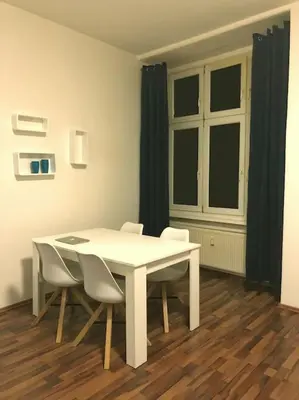 Grundriss der Unterkunft 750 SFT Lovely Apartment in Central Berlin Mitte