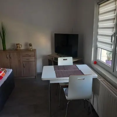 TV/Unterhaltungsangebot in der Unterkunft Gästezimmer Melz