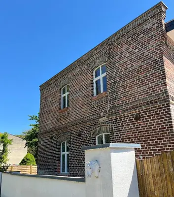 Das Gebäude in dem sich die Ferienwohnung befindet