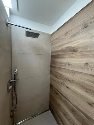 Ein Badezimmer in der Unterkunft Remise 23a - 2Schlafzimmer Unterkunft für 4-köpfige Familie