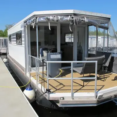 Hausboot HANNA by fewo-plan HENN100
