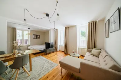 Ein Sitzbereich in der Unterkunft Kiezapartment - Berlin Mitte!