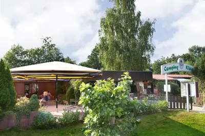 Ein Garten an der Unterkunft KNAUS Campingpark Lübben