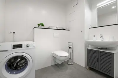 Ein Badezimmer in der Unterkunft In 20-30 Minuten im Zentrum