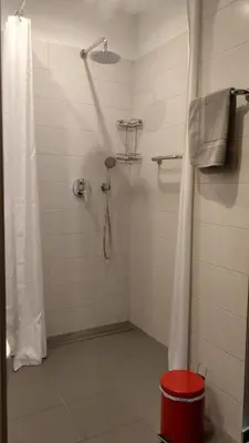Ein Badezimmer in der Unterkunft Ferienwohnung Luise, gemütlich, freundlich und ganz nah an Berlin