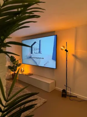 TV/Unterhaltungsangebot in der Unterkunft Stilvolle Wohnung in Wilmersdorf