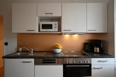 Küche/Küchenzeile in der Unterkunft Stilvolle Wohnung in Wilmersdorf