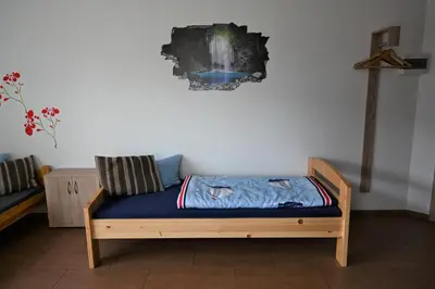 Ein Bett oder Betten in einem Zimmer der Unterkunft Monteure sind HERZLICH WILLKOMMEN!