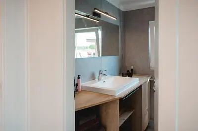 Ein Badezimmer in der Unterkunft Haus auf dem See Elise, Matheo, Mads, und Jarle