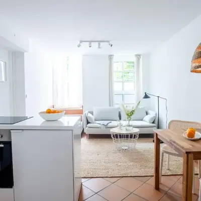Charmantes 2-Zimmer-Apartment mit Vorgarten