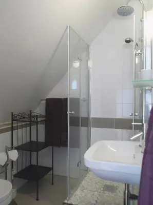 Ein Badezimmer in der Unterkunft Business Apartments Netzeband