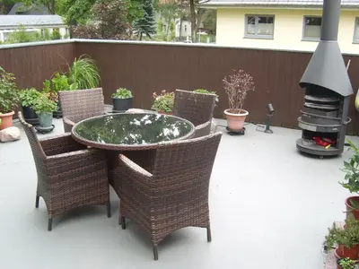 Ein Garten an der Unterkunft Drei Eichen