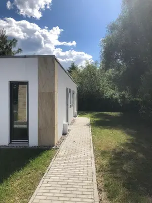 Das Gebäude in dem sich die Ferienwohnung befindet