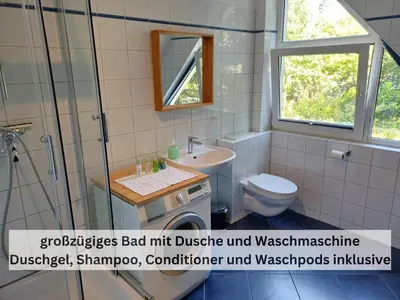 Ein Badezimmer in der Unterkunft Ivy Haus