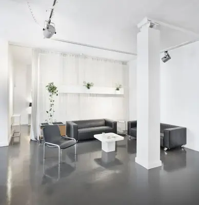 Ein Sitzbereich in der Unterkunft 170qm Exclusive Loft with Terrace - Berlin