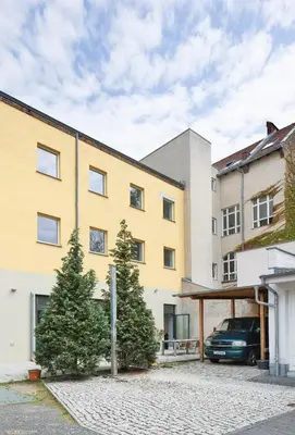 Das Gebäude in dem sich die Ferienwohnung befindet