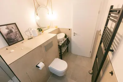 Ein Badezimmer in der Unterkunft Blue Chili 34 - City Apartment für 4 in Karlshorst