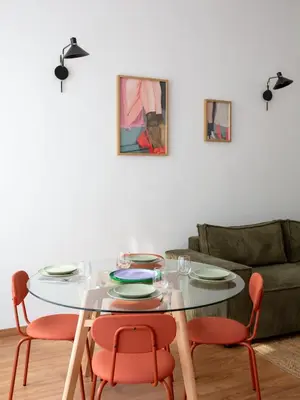 Ein Sitzbereich in der Unterkunft Hip & Beautiful City Apartment