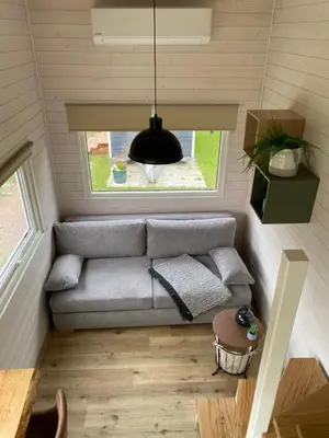Ein Sitzbereich in der Unterkunft Tiny House Eberswalde Nähe Zentrum