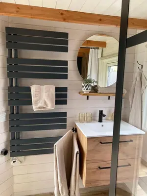 Ein Badezimmer in der Unterkunft Tiny House Eberswalde Nähe Zentrum