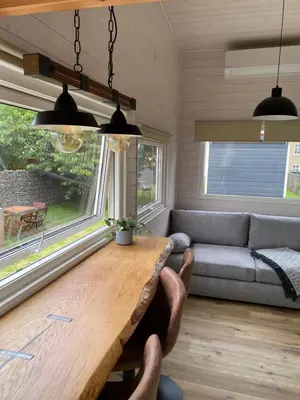 Ein Sitzbereich in der Unterkunft Tiny House Eberswalde Nähe Zentrum