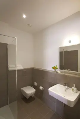 Ein Badezimmer in der Unterkunft Hüttenpalast