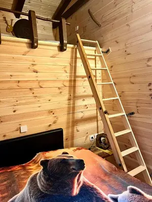 Grundriss der Unterkunft Holzhaus Bärenhöhle am Wald und See