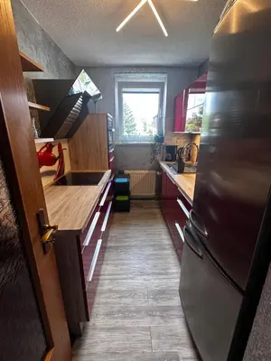 Küche/Küchenzeile in der Unterkunft 3-Zimmer Ferienunterkunft inkl Parkplatz und Balkon, mit Nähe zum See