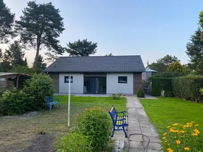 Ein Garten an der Unterkunft Appartement Seegefeld