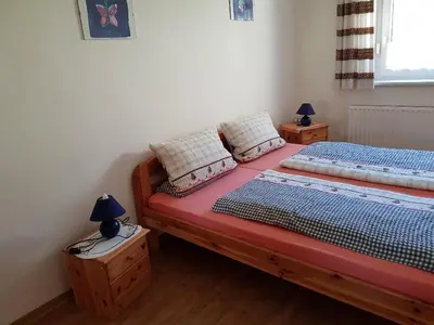 Ein Bett oder Betten in einem Zimmer der Unterkunft Ferienwohnung Nähe Dahme-Mark