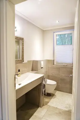 Ein Badezimmer in der Unterkunft Berlin Bound Retreat 3 bedrooms