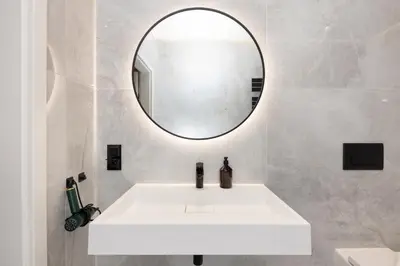 Ein Badezimmer in der Unterkunft 120sqm & 5-room luxury apartment with 2 bathrooms