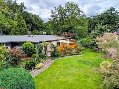 Ein Garten an der Unterkunft Ferienwohnung