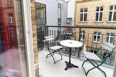 Ein Balkon oder eine Terrasse in der Unterkunft SOMNIA Berlin by Chaussee36