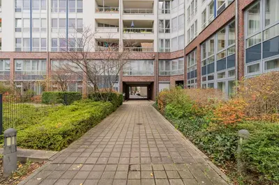 Ein Garten an der Unterkunft Apartmenthaus Berlin Mitte
