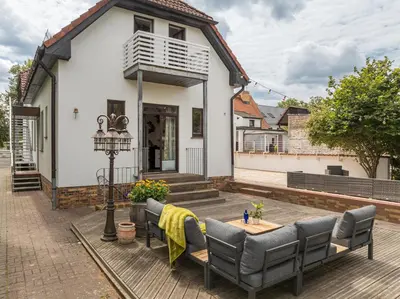 Das Gebäude in dem sich die Ferienwohnung befindet