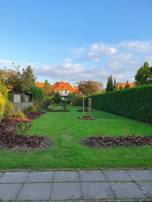 Ein Garten an der Unterkunft Garten-Pause