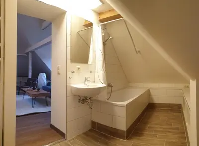Ein Badezimmer in der Unterkunft Ferienwohnung DG am Waldfriedhof