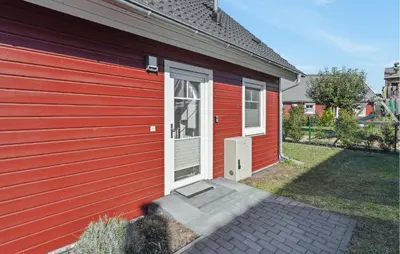 Das Gebäude in dem sich das Ferienhaus befindet
