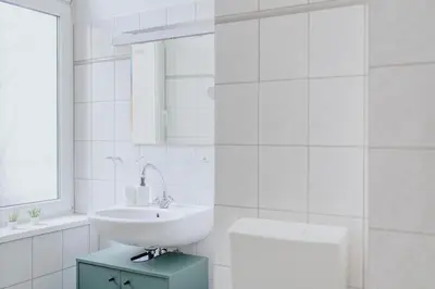 Ein Badezimmer in der Unterkunft Homely Berlin - City Center, Modern, Historical, Near Park