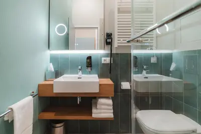 Ein Badezimmer in der Unterkunft H24 Hotel Apartments Eberswalde