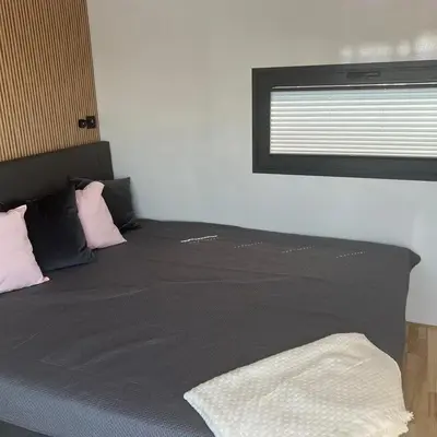 Ein Bett oder Betten in einem Zimmer der Unterkunft Hausboot Seaside