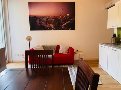 Küche/Küchenzeile in der Unterkunft Tolle zentrale Stadtwohnung in Berlin-Weißensee-Prenzlauer Berg