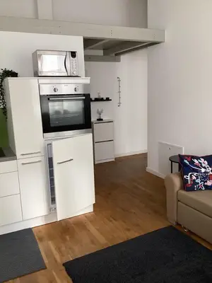 Küche/Küchenzeile in der Unterkunft Tolle zentrale Stadtwohnung in Berlin-Weißensee-Prenzlauer Berg