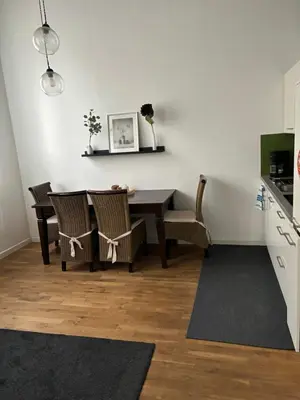 Küche/Küchenzeile in der Unterkunft Tolle zentrale Stadtwohnung in Berlin-Weißensee-Prenzlauer Berg