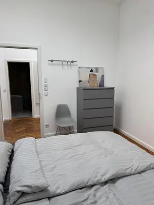 Ein Bett oder Betten in einem Zimmer der Unterkunft Zentrales Gartenhaus Loft in Berlin