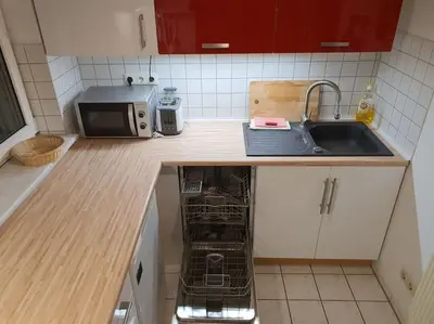Küche/Küchenzeile in der Unterkunft NICO Helles gemütliches Studio Innenstadt HomeOffice Workplace