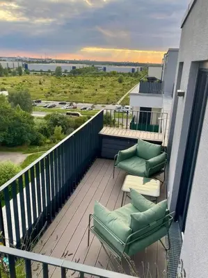Ein Balkon oder eine Terrasse in der Unterkunft Rooftop Apartment,Business trip,Fast Internet